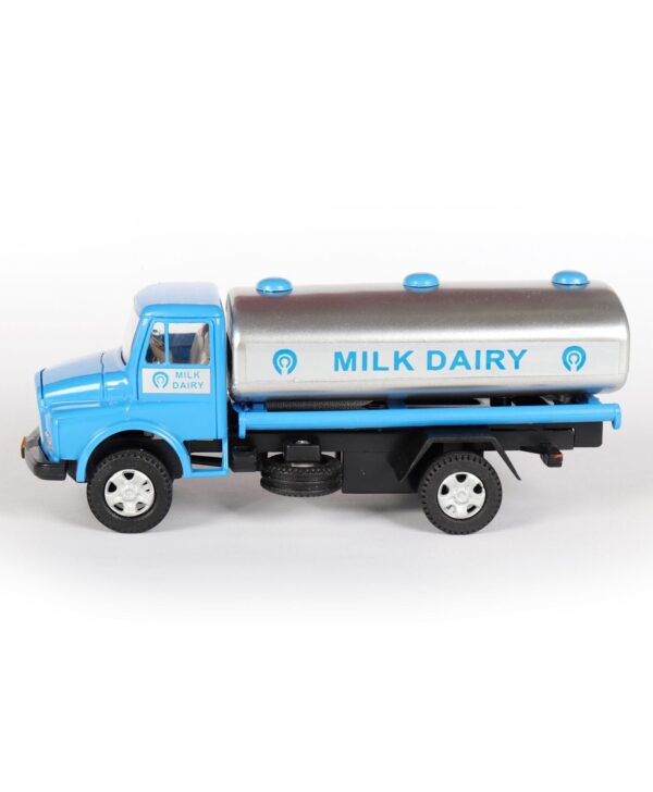 Centy Milk Dairy Plastic Pull Back Van